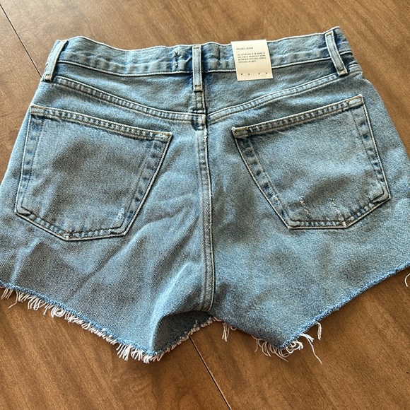 Agolde Parker cut off shorts. PERFECT summer shorts! - Picture 5 of 7